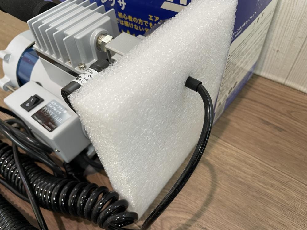 アネスト岩田 エアーブラシ用コンプレッサ MX6011の中古 未使用品