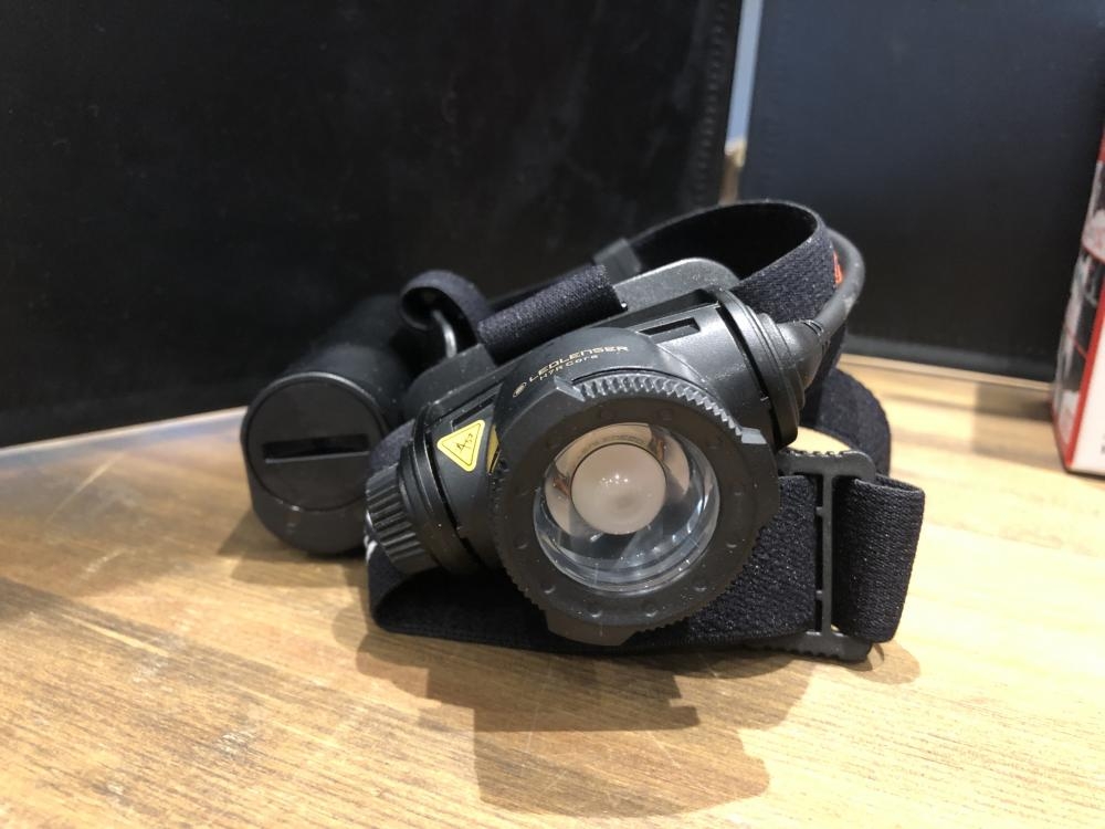 LEDLENSER ヘッドランプ H7R COREの中古 未使用品 《神奈川・座間