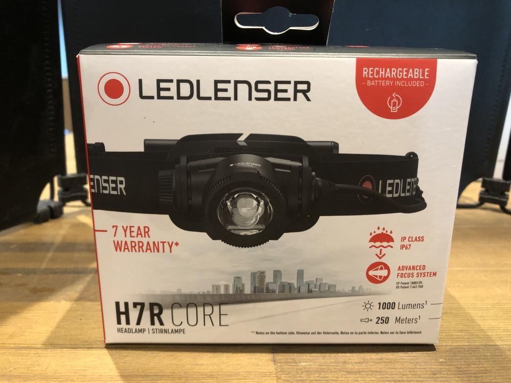 LEDLENSER ヘッドランプ H7R COREの中古 未使用品 《神奈川・座間